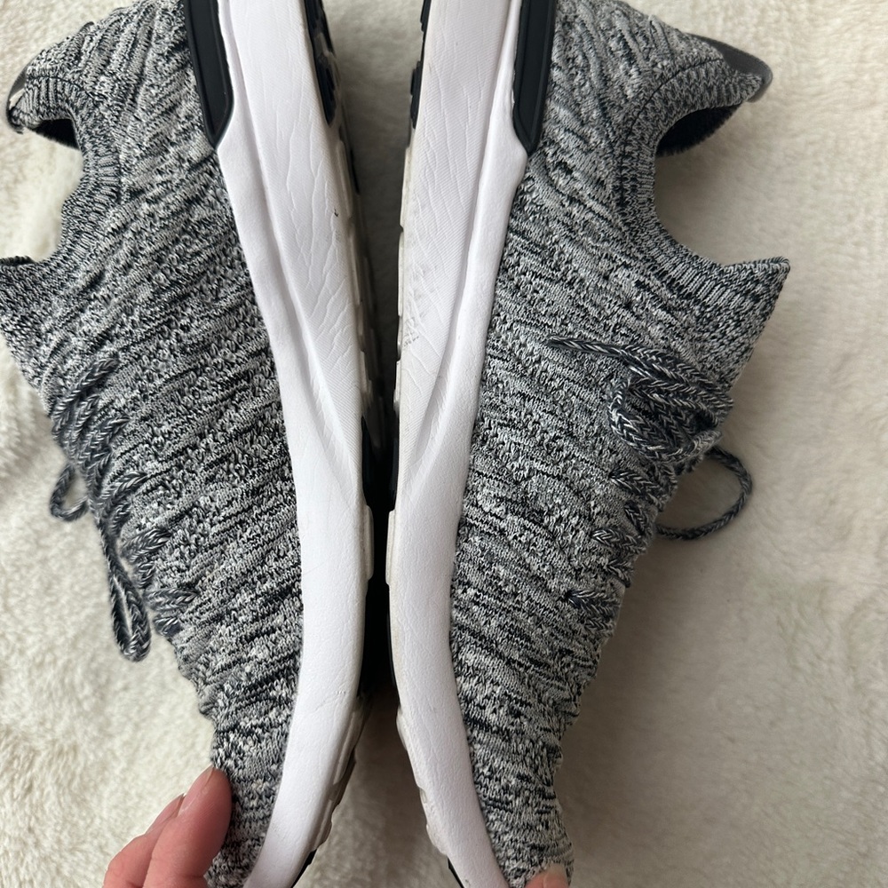 Apl Heathered Gray Techloom Wave Shoes - image 6